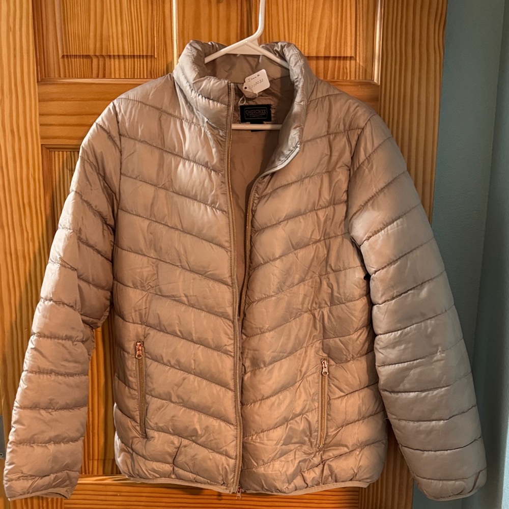 Cherokee Women's Silver Puffer Jacket